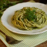 Macarrão ao Pesto Macarrão ao Pesto