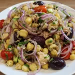 Salada de Grão-de-Bico com Atum