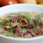 Sopa de Mandioca com Carne Seca Sopa de Mandioca com Carne Seca
